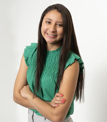 Stephanie Aparicio